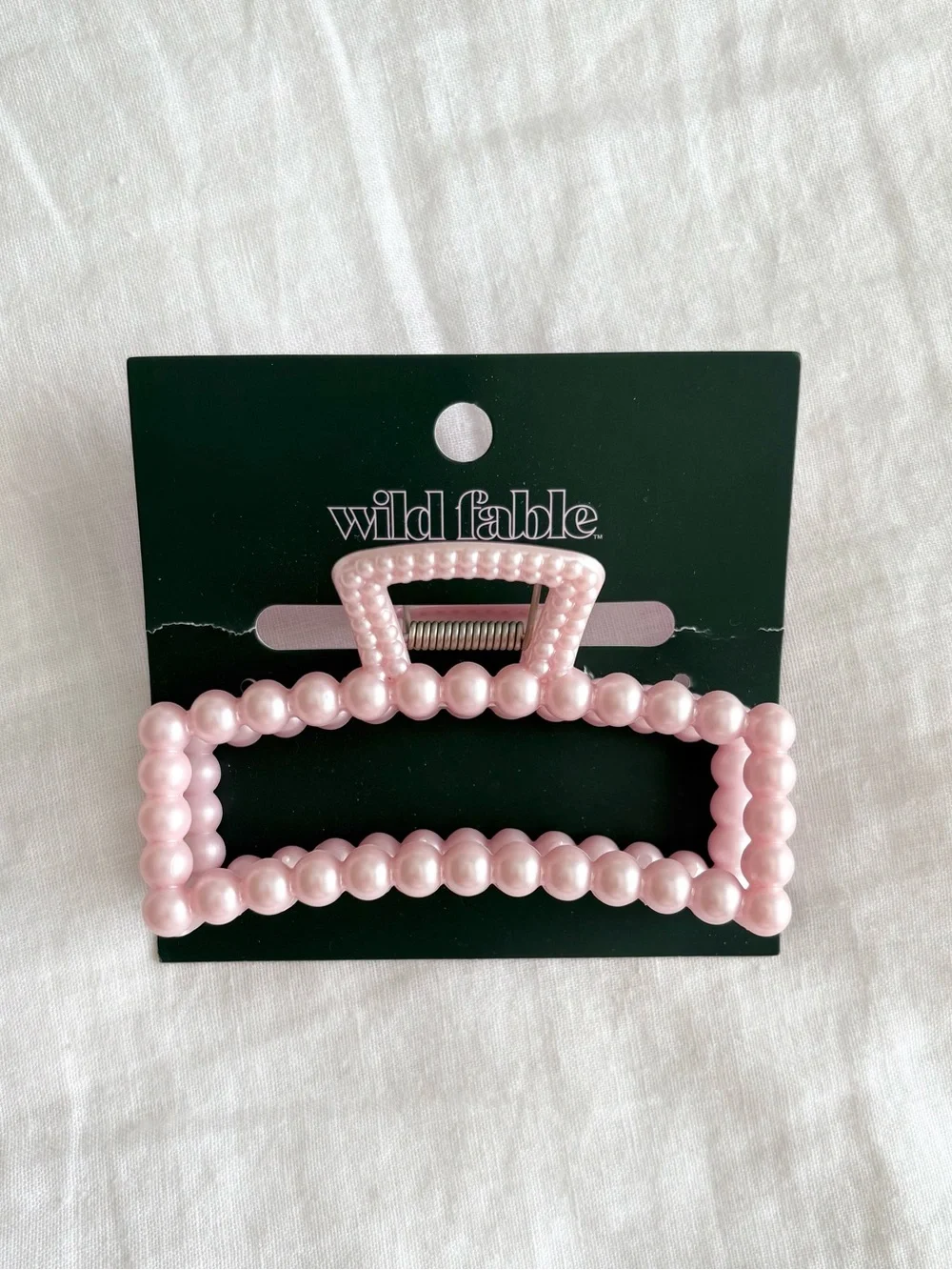 NWT Wild Fable Pink Pearl Claw Clip